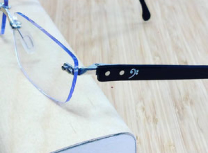 Charnières et rivets plaqués Or ou Argent à Montargis - Loiret (45)